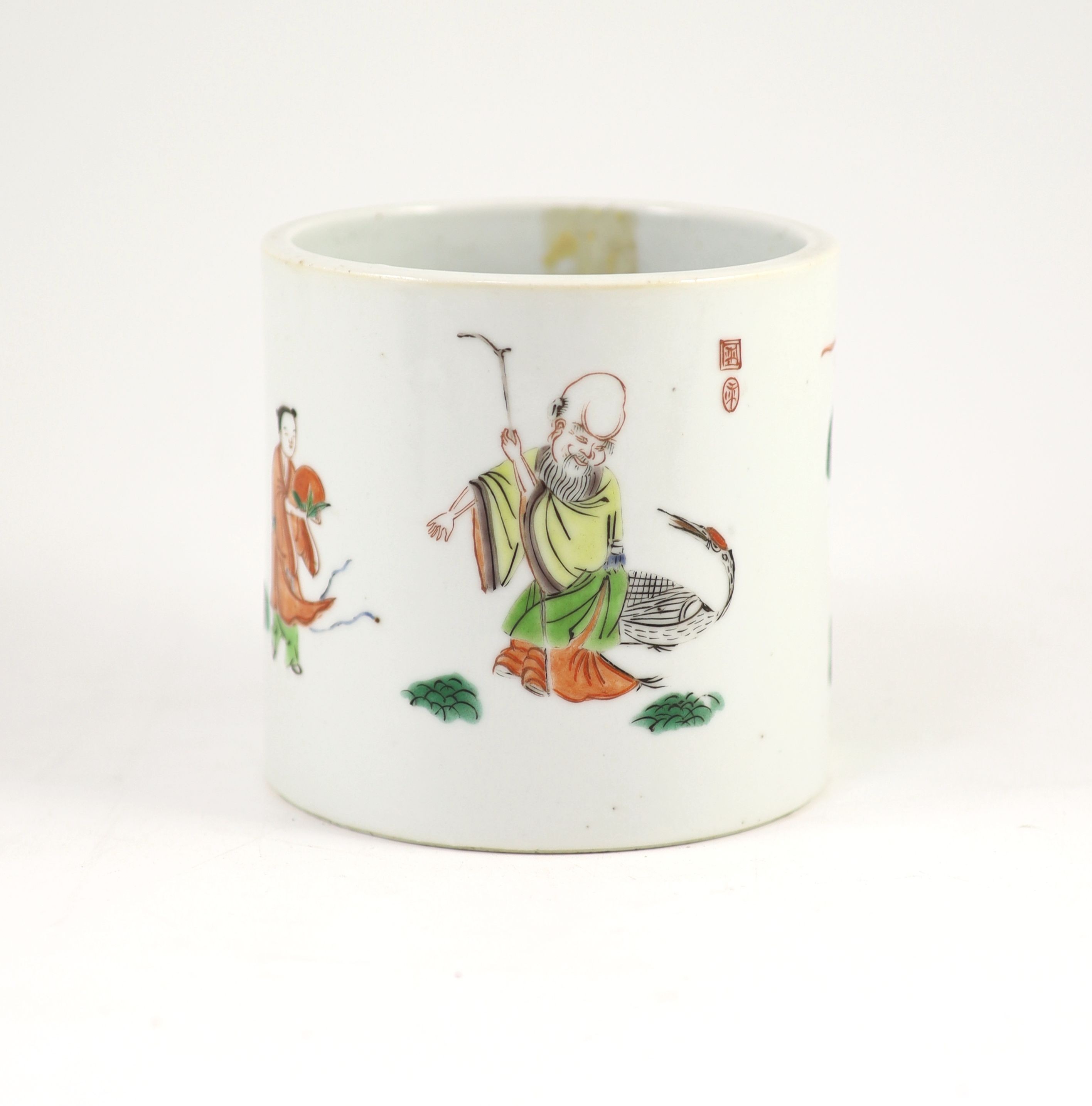 A Chinese famille verte brushpot, bitong, 19th century, 12.3 cm high